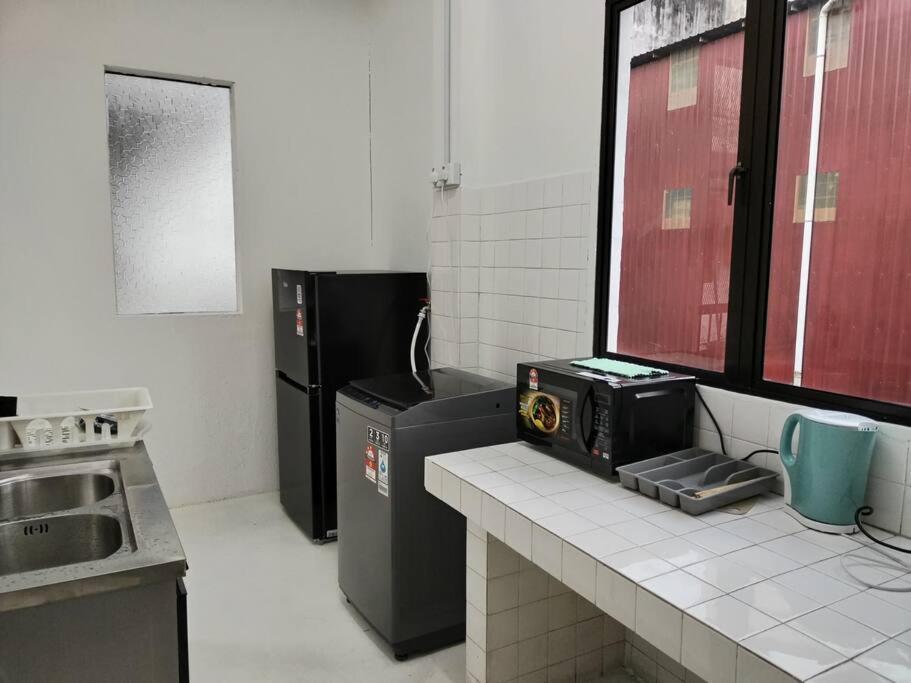 Apartment 3br 10pax Taman Hoover, By Idealhub *