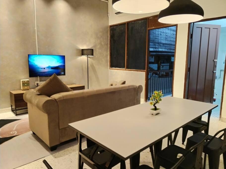 3br 10pax Taman Hoover, By Idealhub Apartment Ipoh